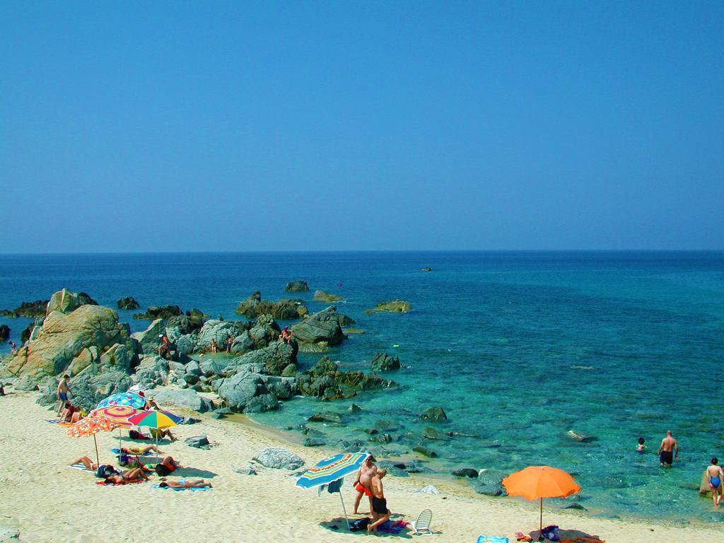 Diving Center Punta Stilo Apartment ภายนอก รูปภาพ