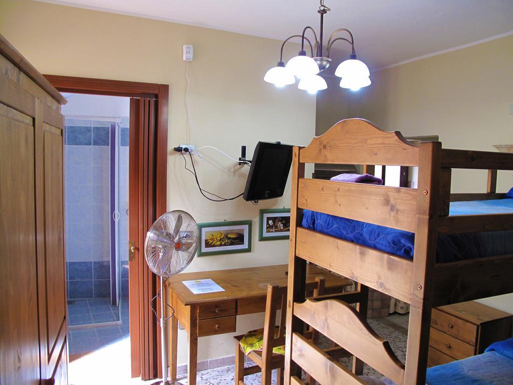 Diving Center Punta Stilo Apartment ห้อง รูปภาพ
