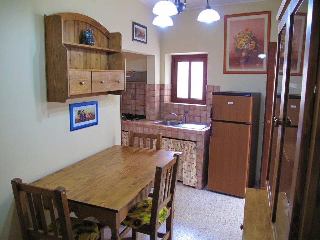 Diving Center Punta Stilo Apartment ห้อง รูปภาพ