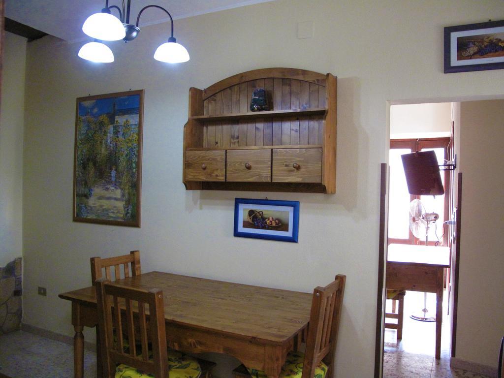 Diving Center Punta Stilo Apartment ห้อง รูปภาพ